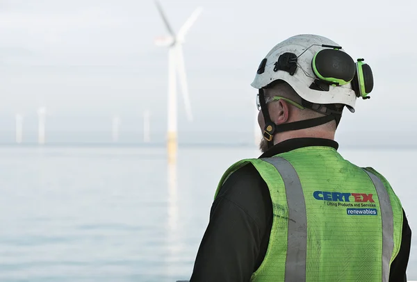 CERTEX Renewables worker